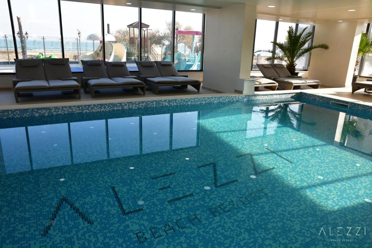 Isabelle Apartament Alezzi Beach Resort Mamaia Nord Năvodari Eksteriør billede